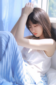 年轻的老师hd
